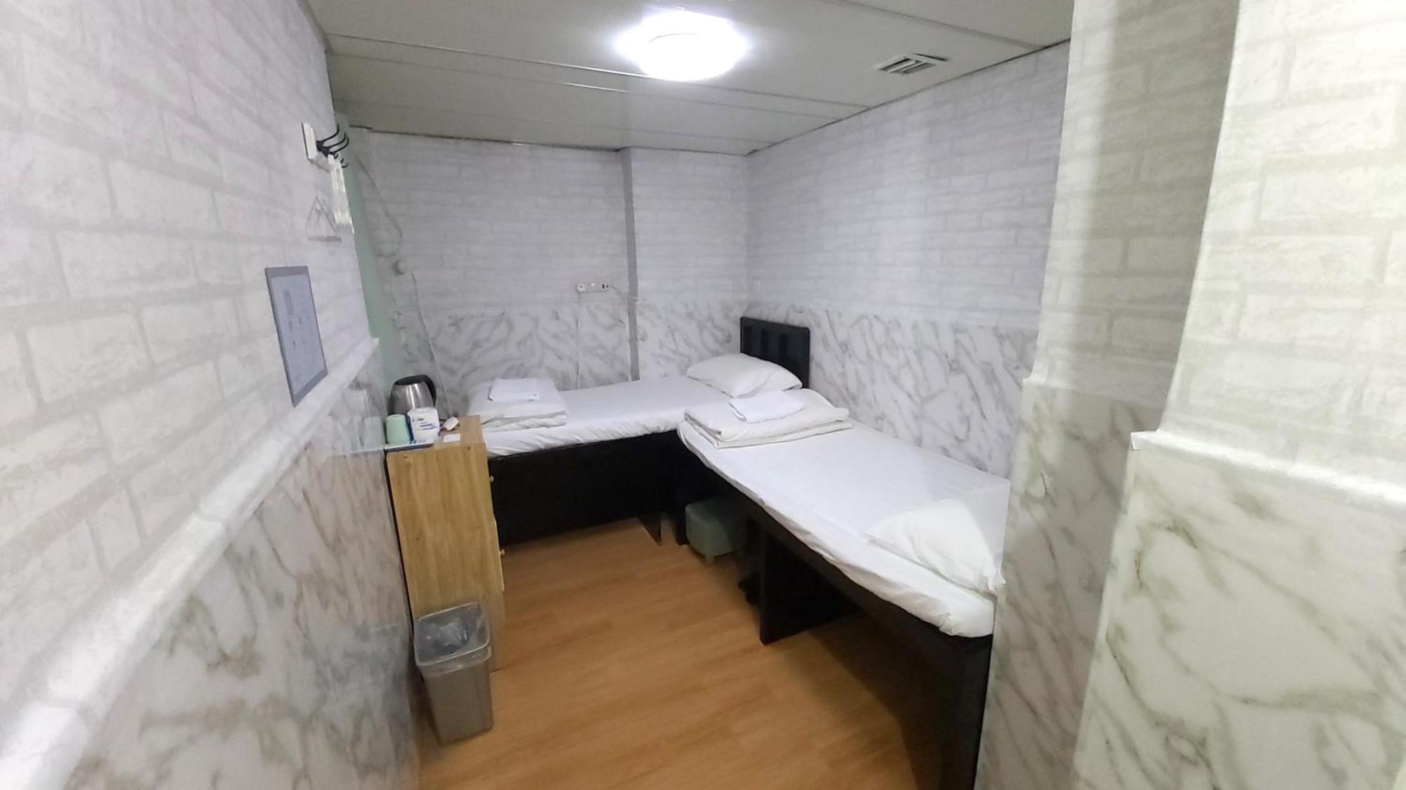 Cozy Inn Jordan Station Hong Kong Ngoại thất bức ảnh